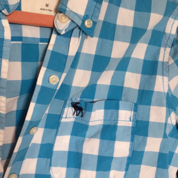Buffalo check A&F button down - Picture 2 of 3